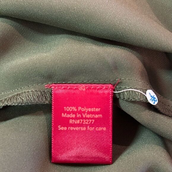 Jennifer Lopez blouse - Picture 6 of 8